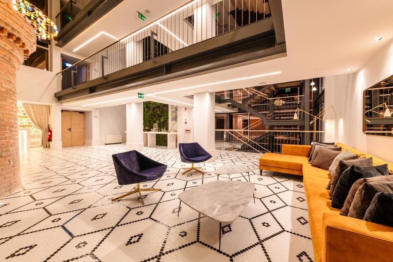 Pestana Douro Riverside - Preferred Hotels & Resorts, Lifestyle Valbom  Luaran gambar The lobby of the hotel